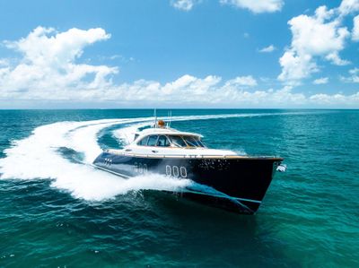 Yacht