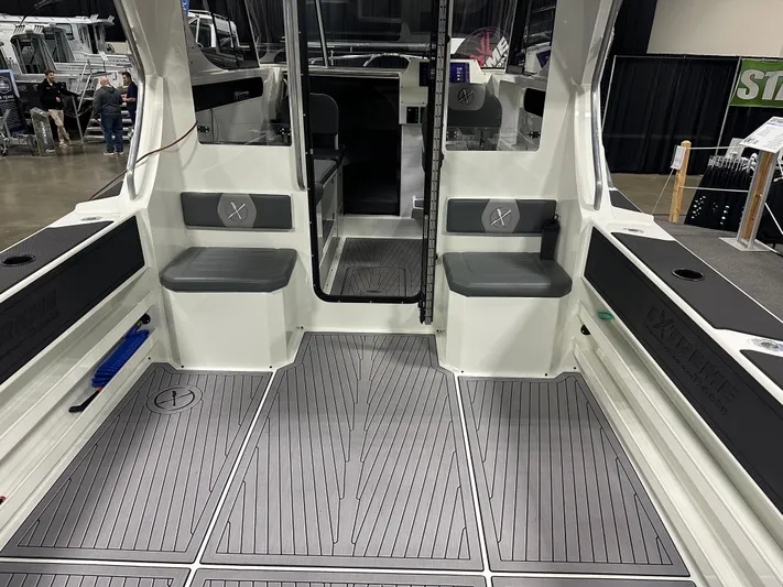  Yacht Photos Pics Cockpit View