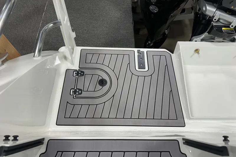  Yacht Photos Pics Burley Pot Holder for Chump Bucket