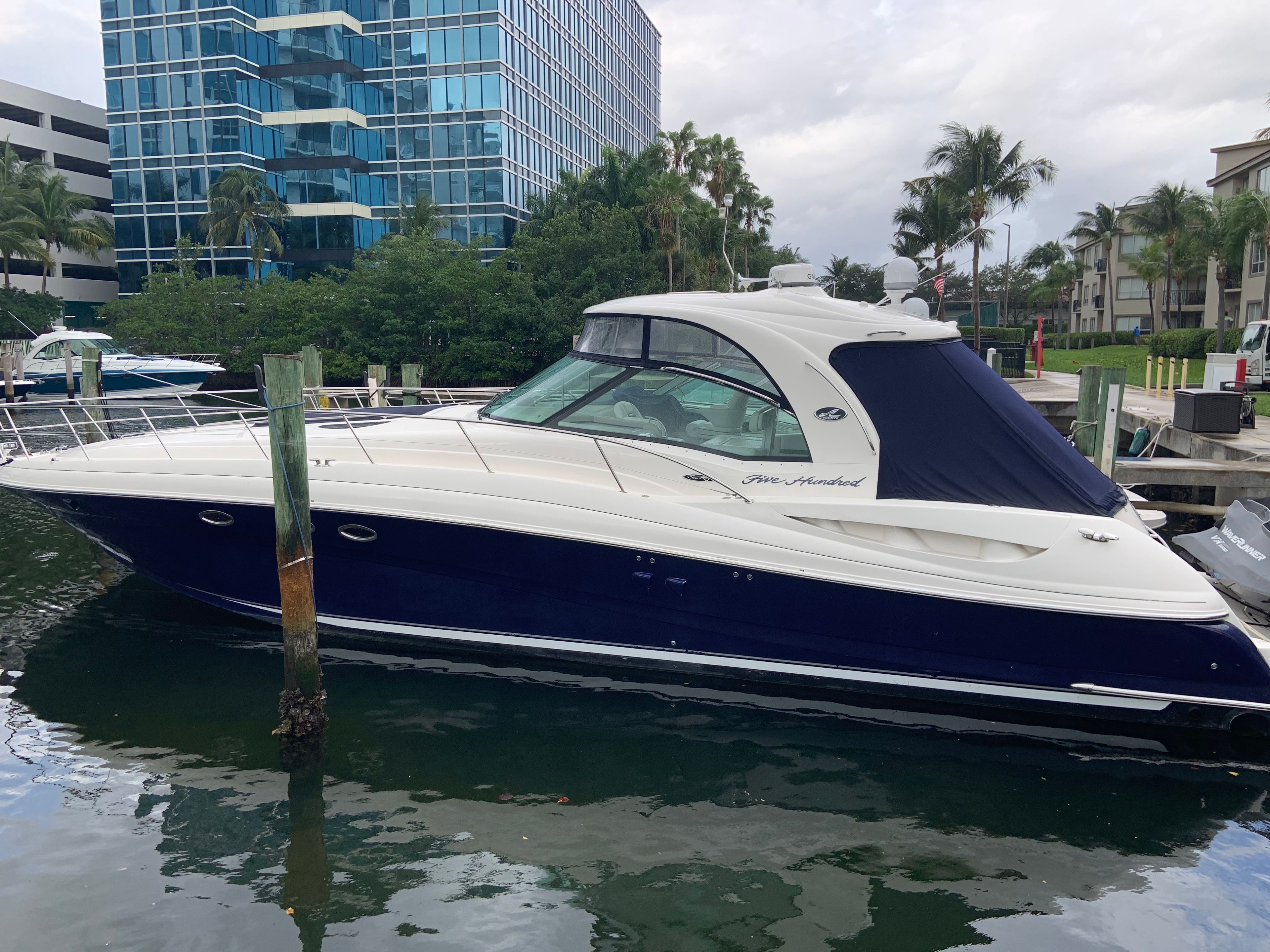 Yacht