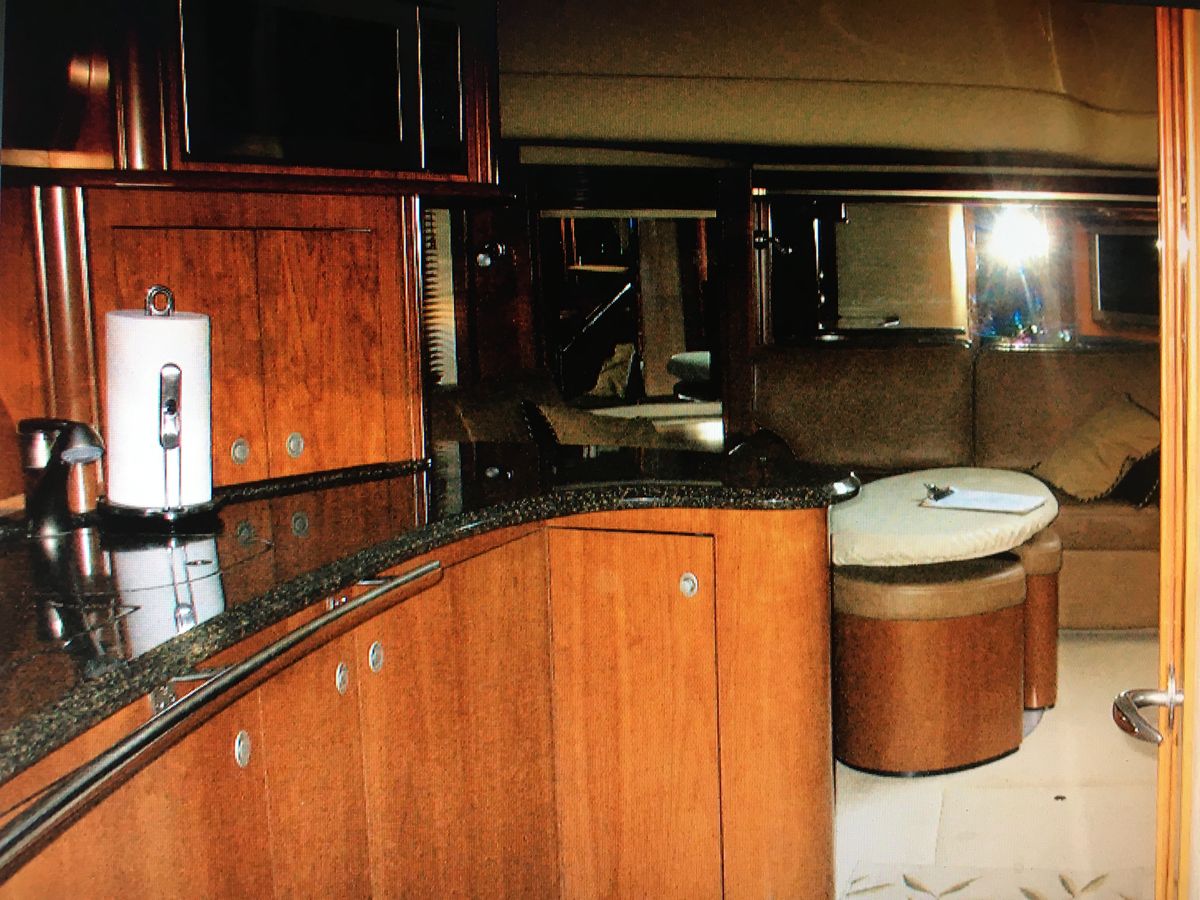 2005 Sea Ray 50 