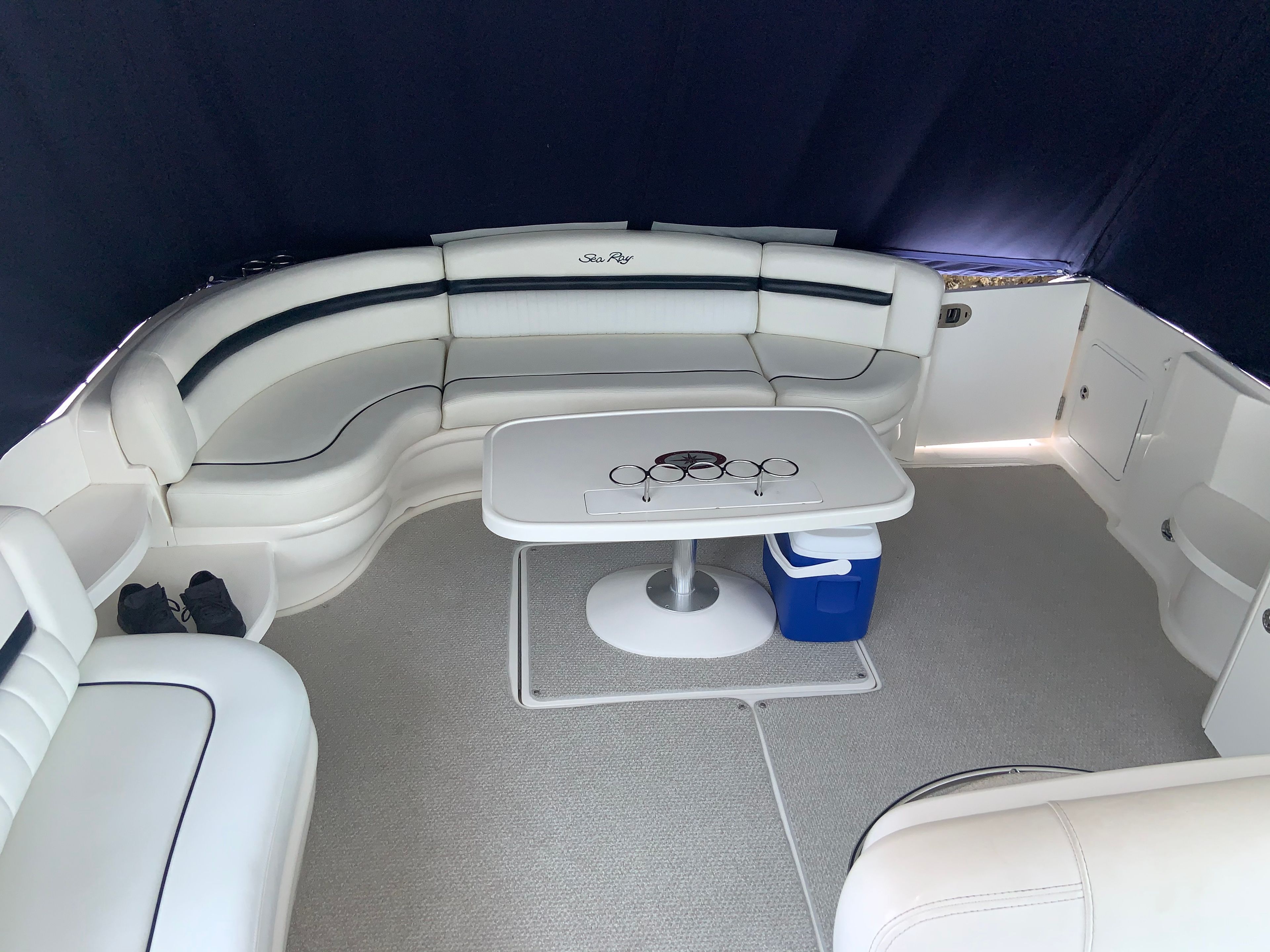 Yacht