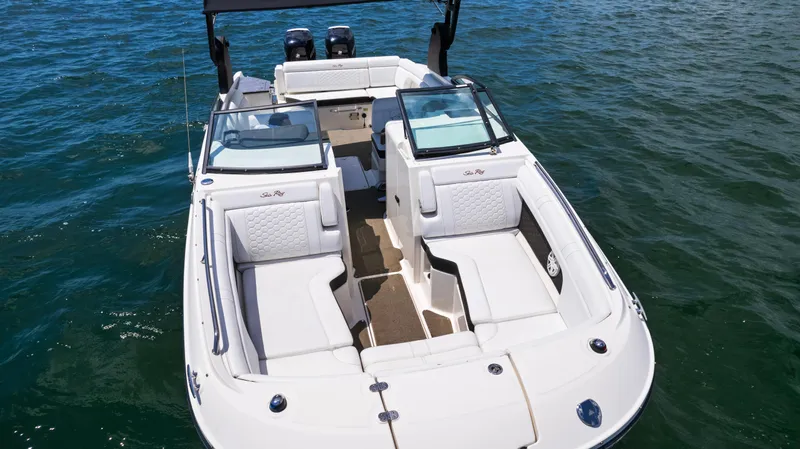  Yacht Photos Pics 2018 Sea Ray SDX 290 boat on water, featuring spacious seating and sleek design.
