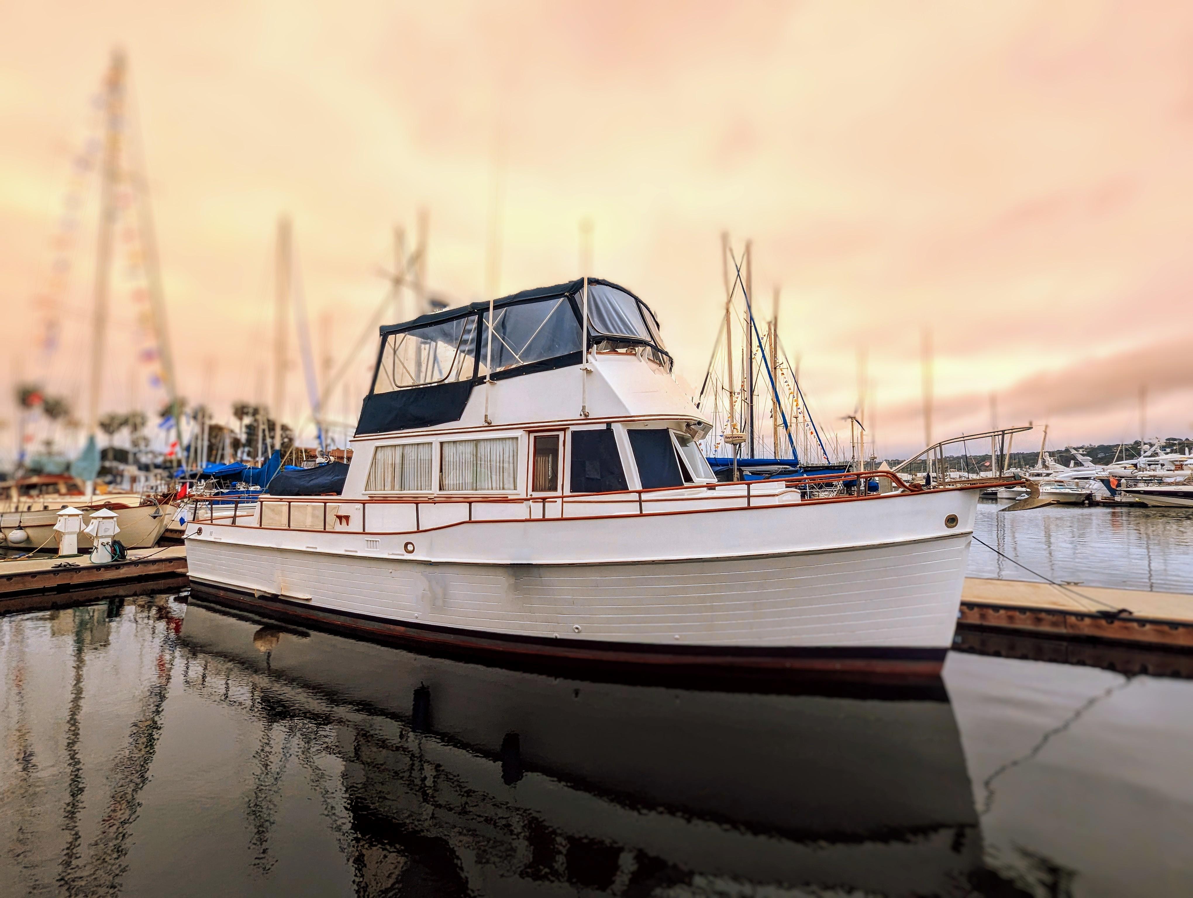 Grand Banks 42 Classic 1971 Grand Banks 42 Classic Trawler for sale - YachtWorld
