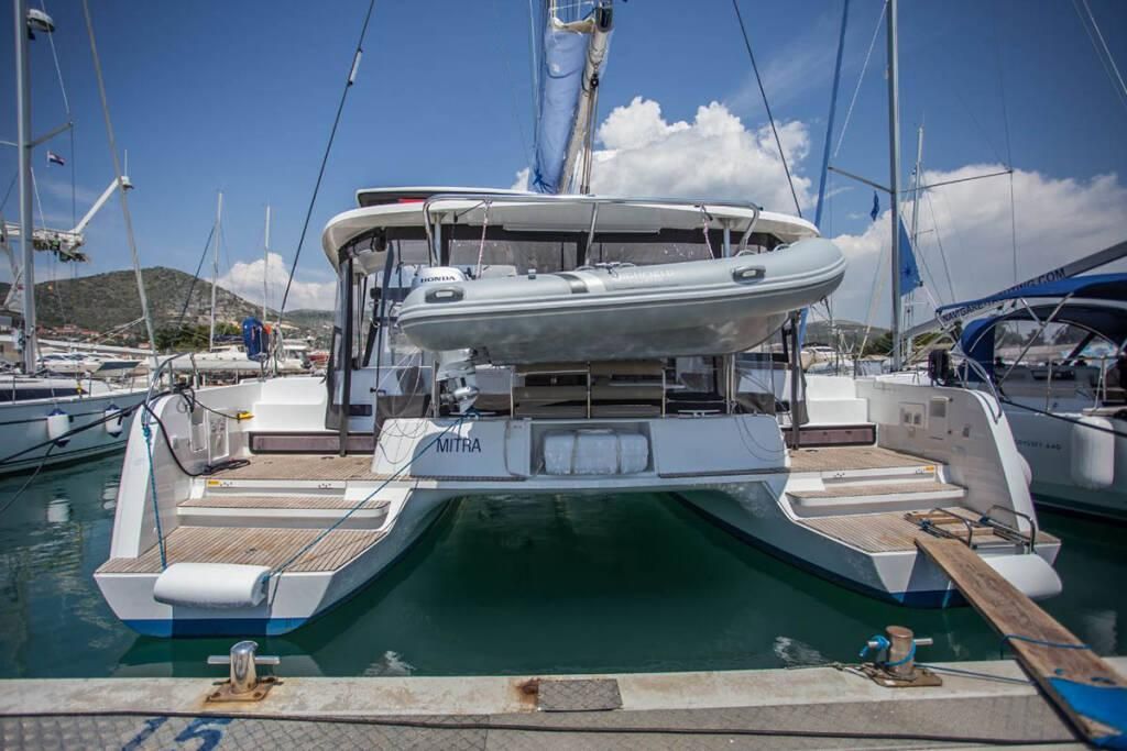 2018 Lagoon 42 
