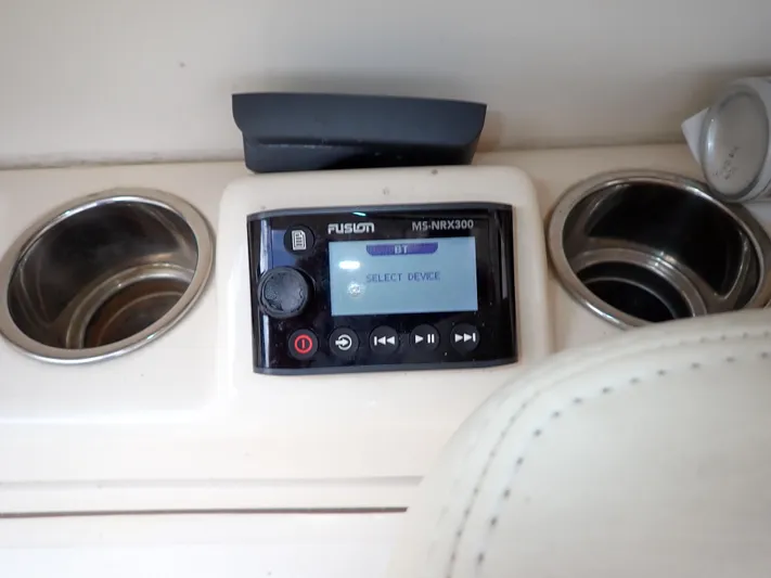  Yacht Photos Pics Fusion MS-NRX300 stereo system on 2019 Grady-White Freedom 275 boat.