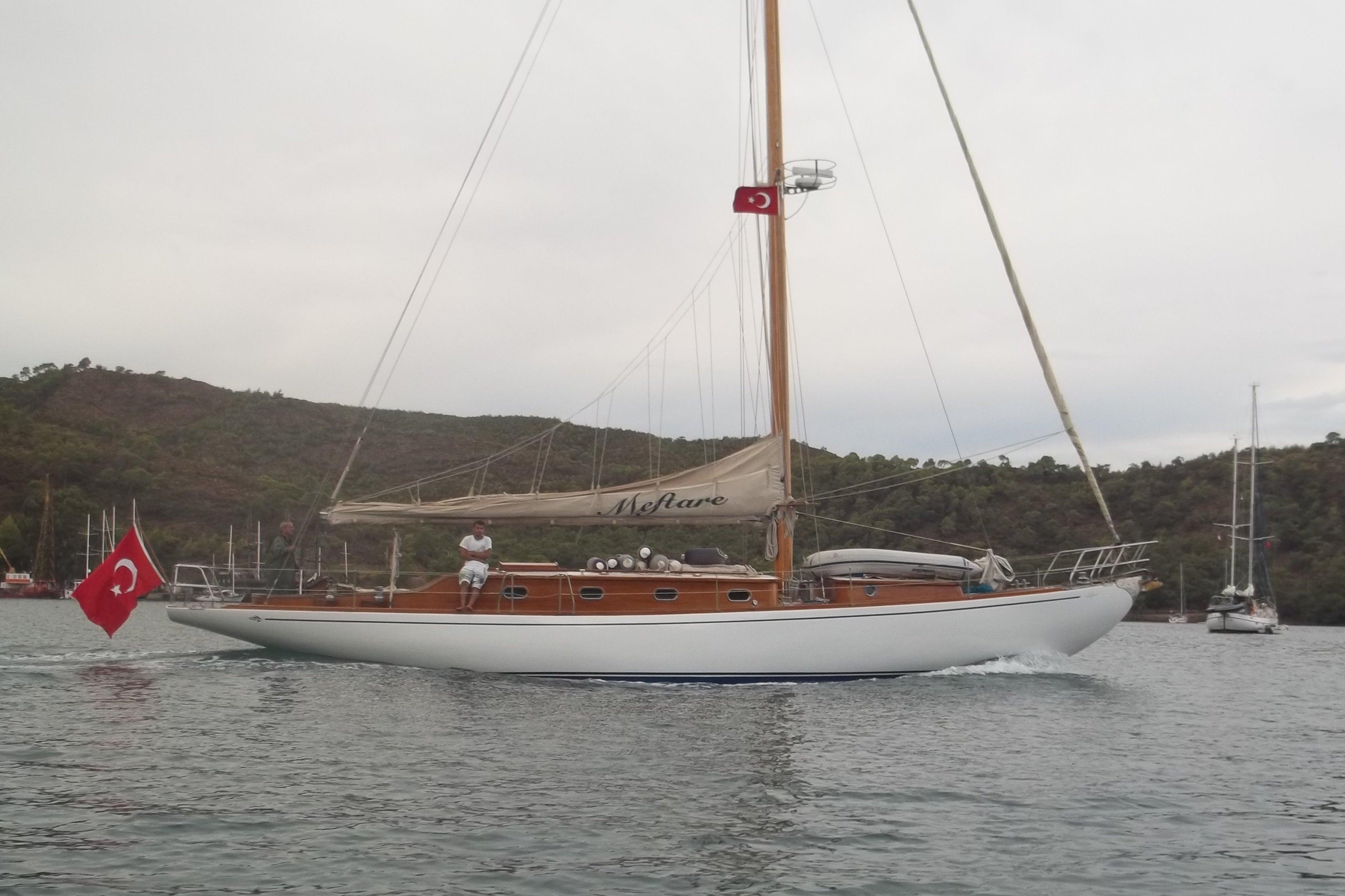 2007 Classic Sailing Yacht