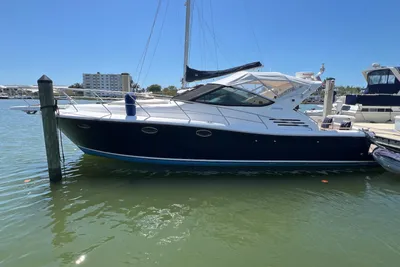 Uniesse 42 Open