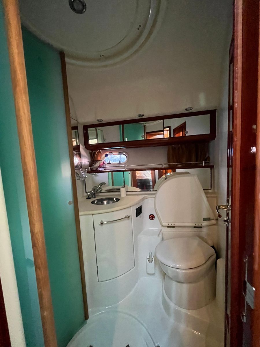 2010 Prestige 46 