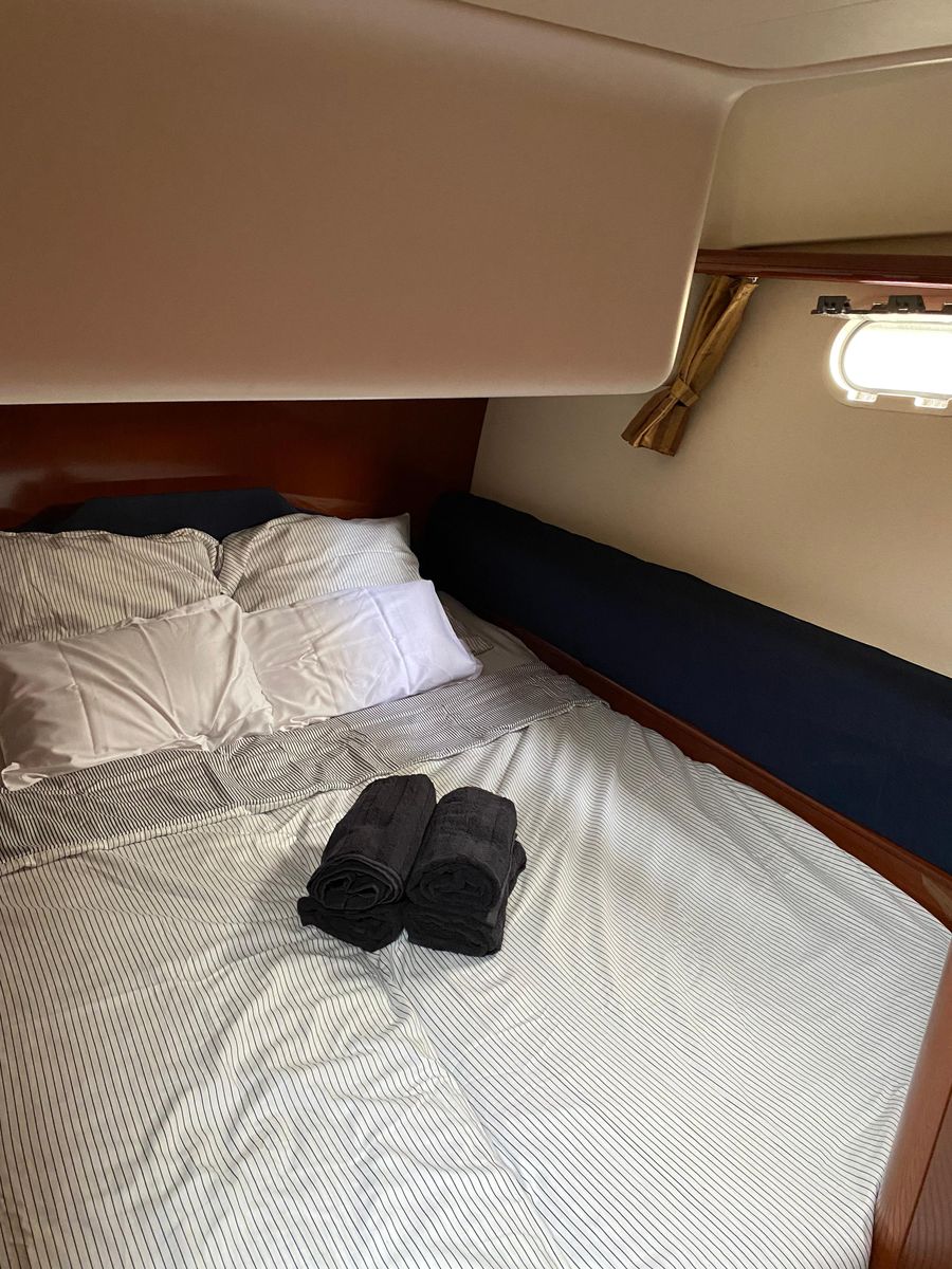 2010 Prestige 46 