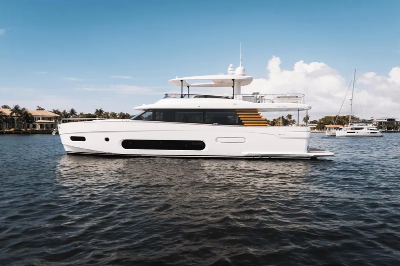  Yacht Photos Pics 