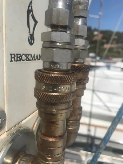 African Queen Yacht Photos Pics 