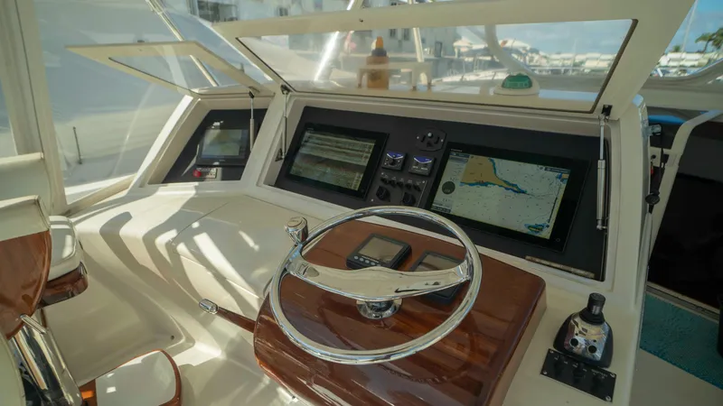 Sea Ghost Yacht Photos Pics 