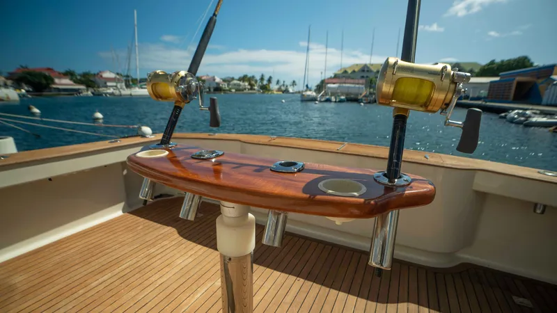 Sea Ghost Yacht Photos Pics 