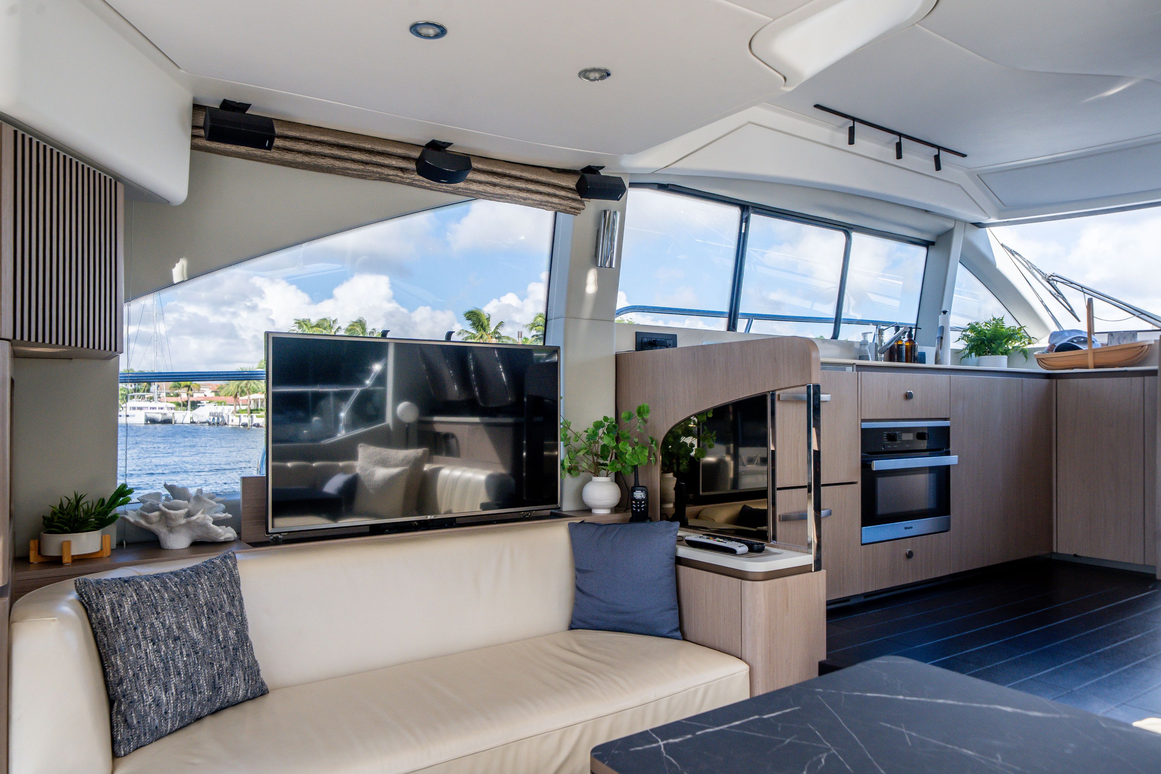 2022 Azimut 50 