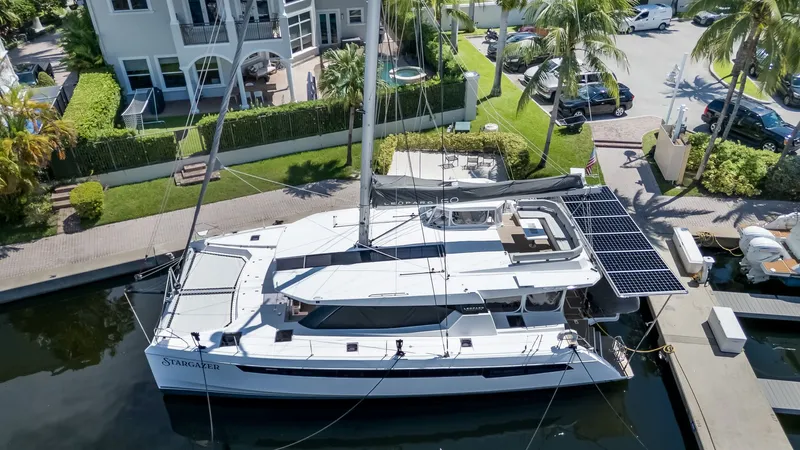 Stargazer Yacht Photos Pics 