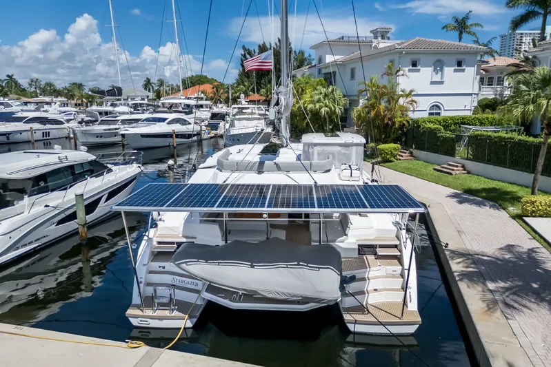 Stargazer Yacht Photos Pics 