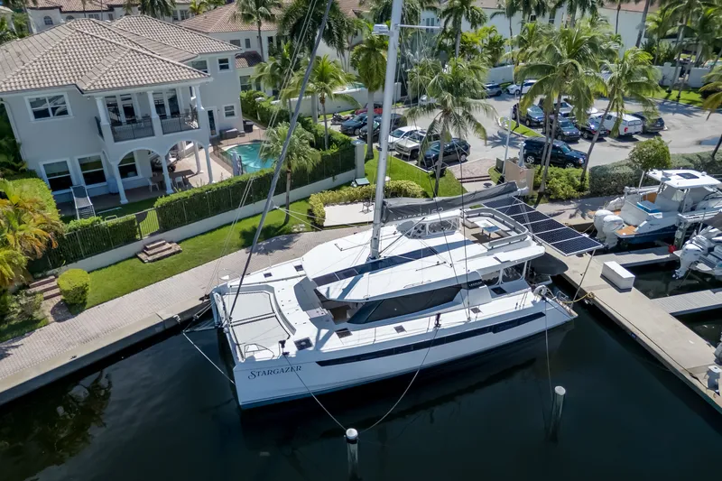 Stargazer Yacht Photos Pics 