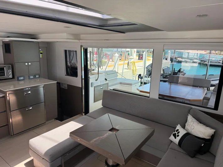 Stargazer Yacht Photos Pics 