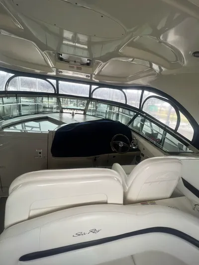 Happy Place Yacht Photos Pics 