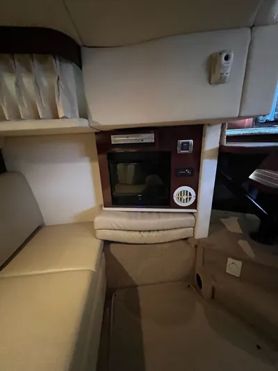 Happy Place Yacht Photos Pics 