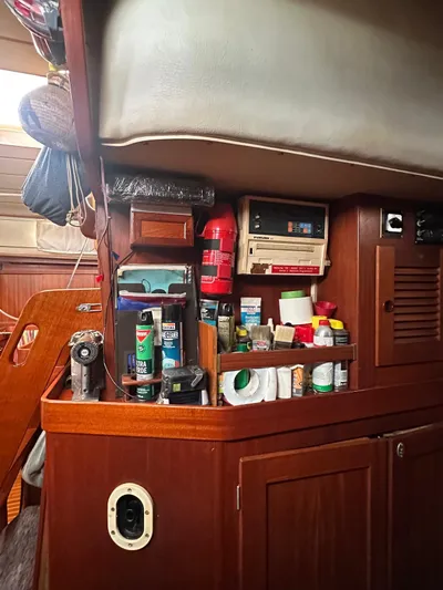 Challenger Yacht Photos Pics 