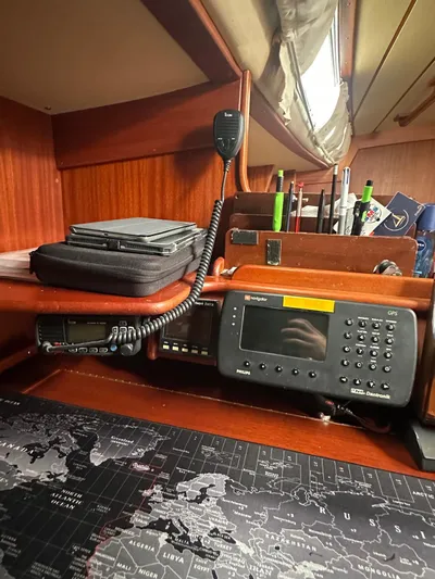 Challenger Yacht Photos Pics 