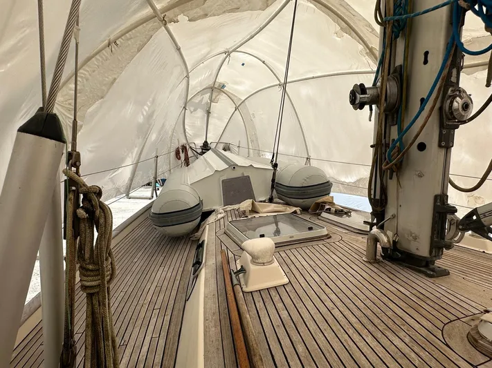 Challenger Yacht Photos Pics 