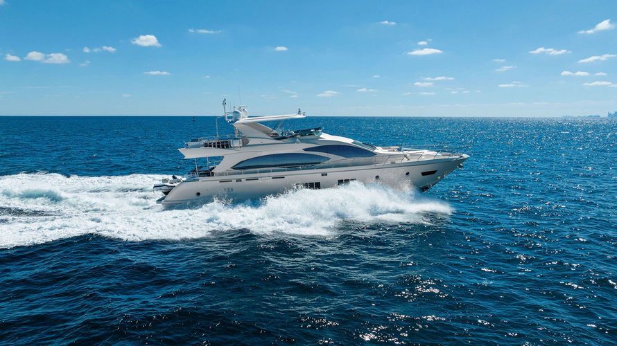 2017 Azimut 84 