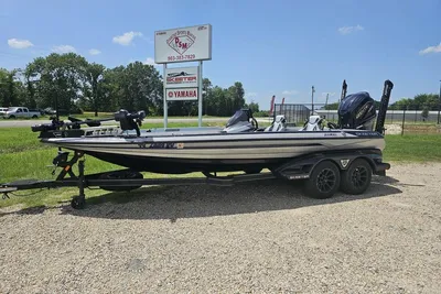 Skeeter FXR21 PRO