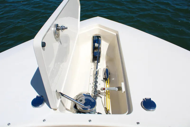 Washed Up Yacht Photos Pics Scout 42 Washed Up - Anhor Windlass