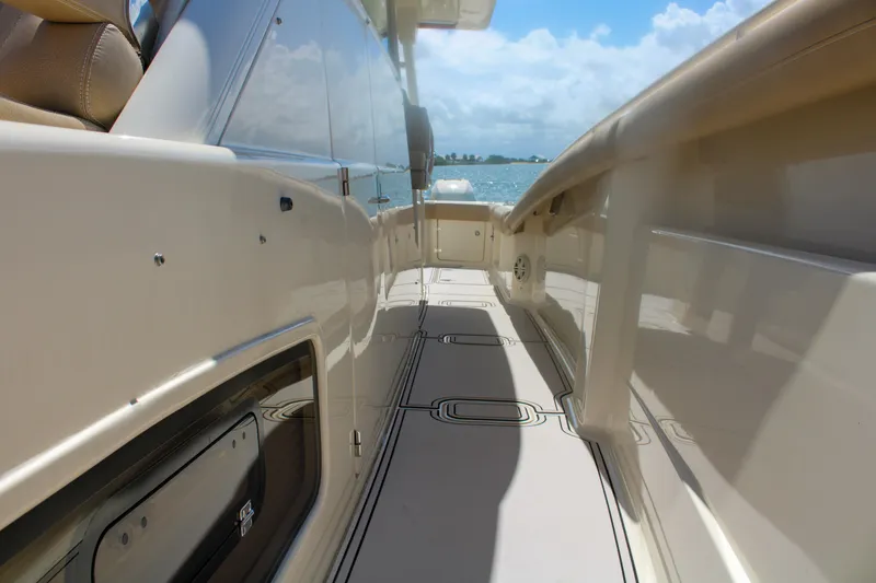 Washed Up Yacht Photos Pics Scout 42 Washed Up - Deck