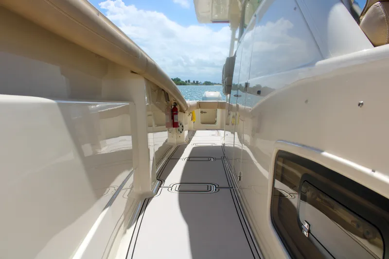 Washed Up Yacht Photos Pics Scout 42 Washed Up - Deck