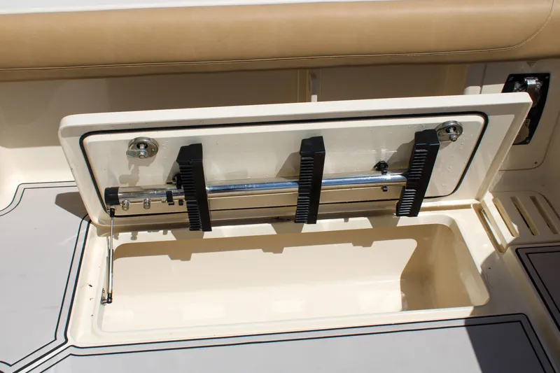 Washed Up Yacht Photos Pics Scout 42 Washed Up - Deck Storage