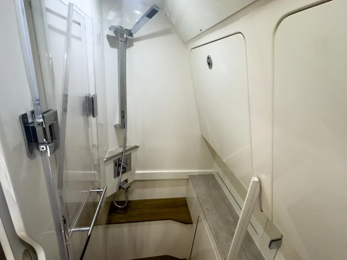 Washed Up Yacht Photos Pics Scout 42 Washed Up - Head