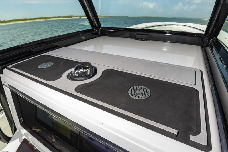 Xcessive Risk Yacht Photos Pics 