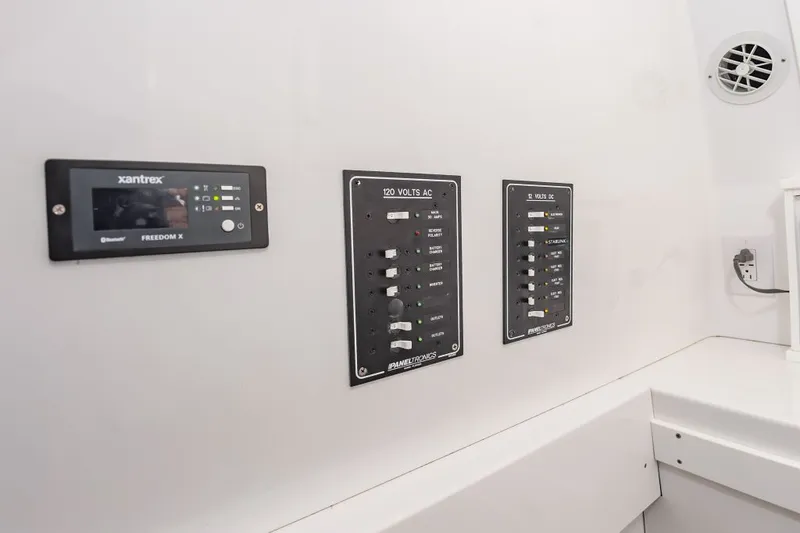 Xcessive Risk Yacht Photos Pics 