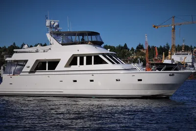 Legend Boats 630 Flybridge
