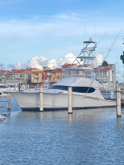Aleola Yacht Photos Pics 
