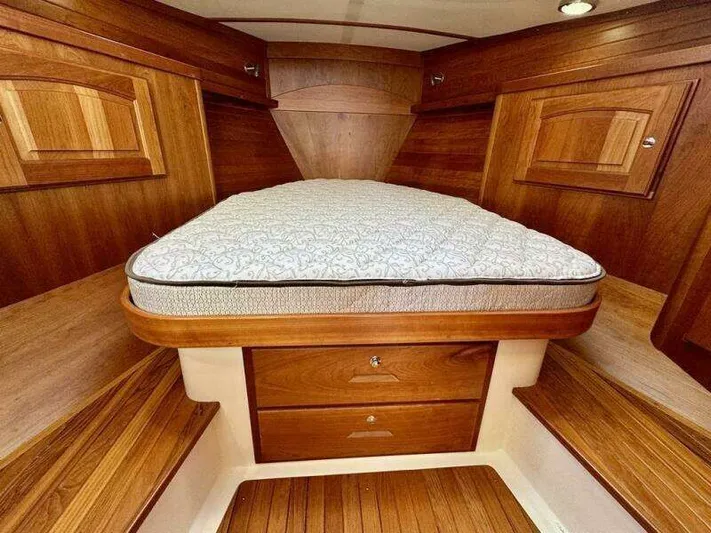 Linda Lou Yacht Photos Pics Interior of a 2018 Legacy 36 yacht with wooden finish.