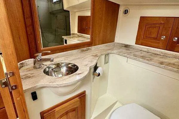 Linda Lou Yacht Photos Pics Luxurious bathroom in Legacy 36 yacht, 2018 model.
