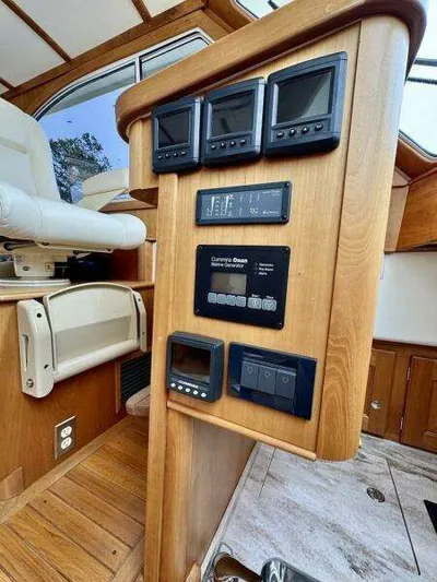 Linda Lou Yacht Photos Pics Control panel of a 2018 Legacy 36 boat.