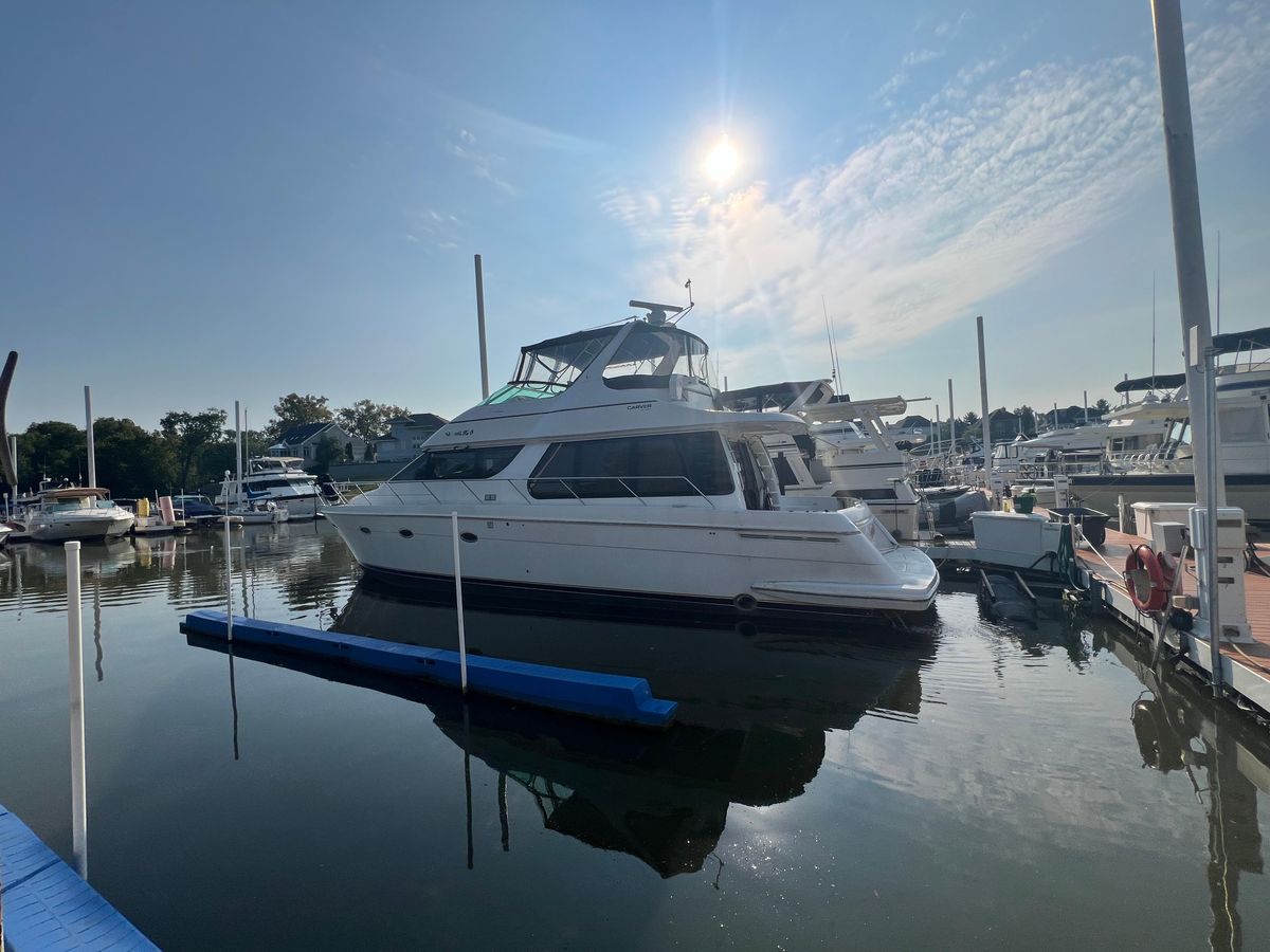 2001 Carver 53 