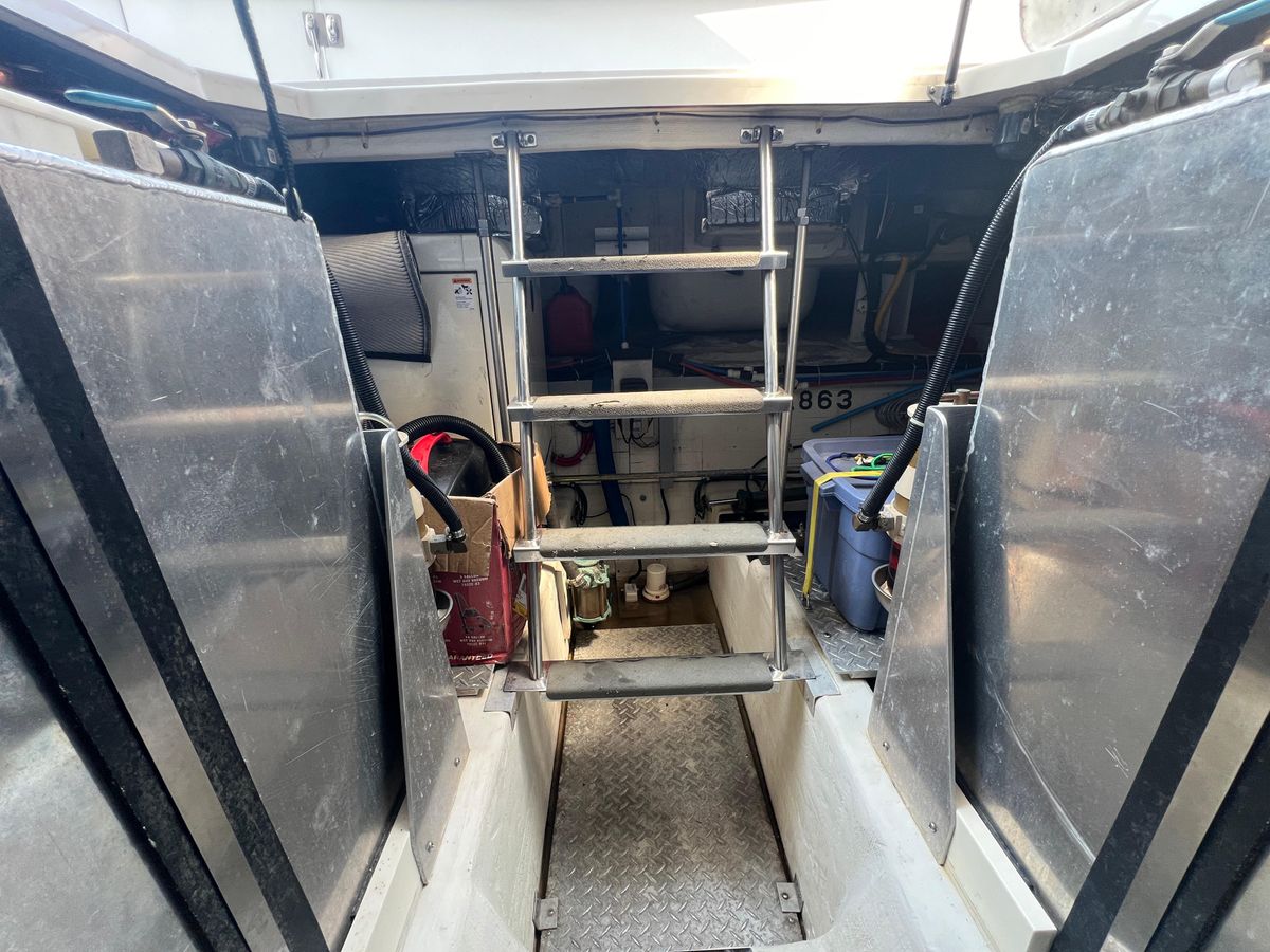 2001 Carver 53 