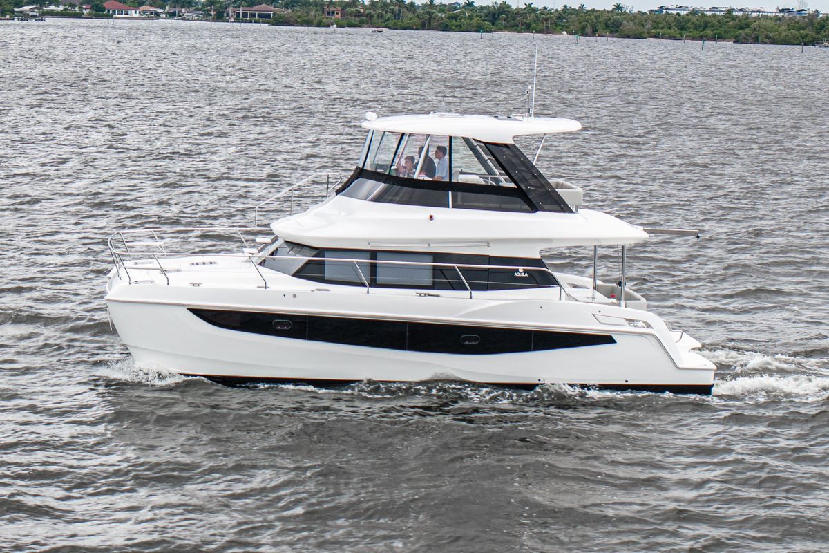 2024 Aquila 42 