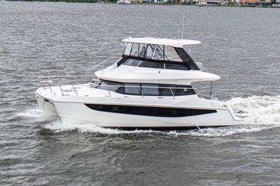 Yacht