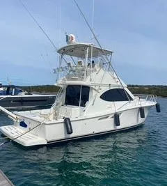 2005 Tiara Yachts 3900 Convertible