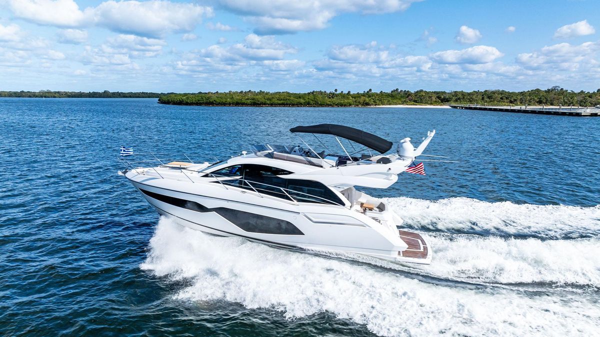 2021 Sunseeker 52 