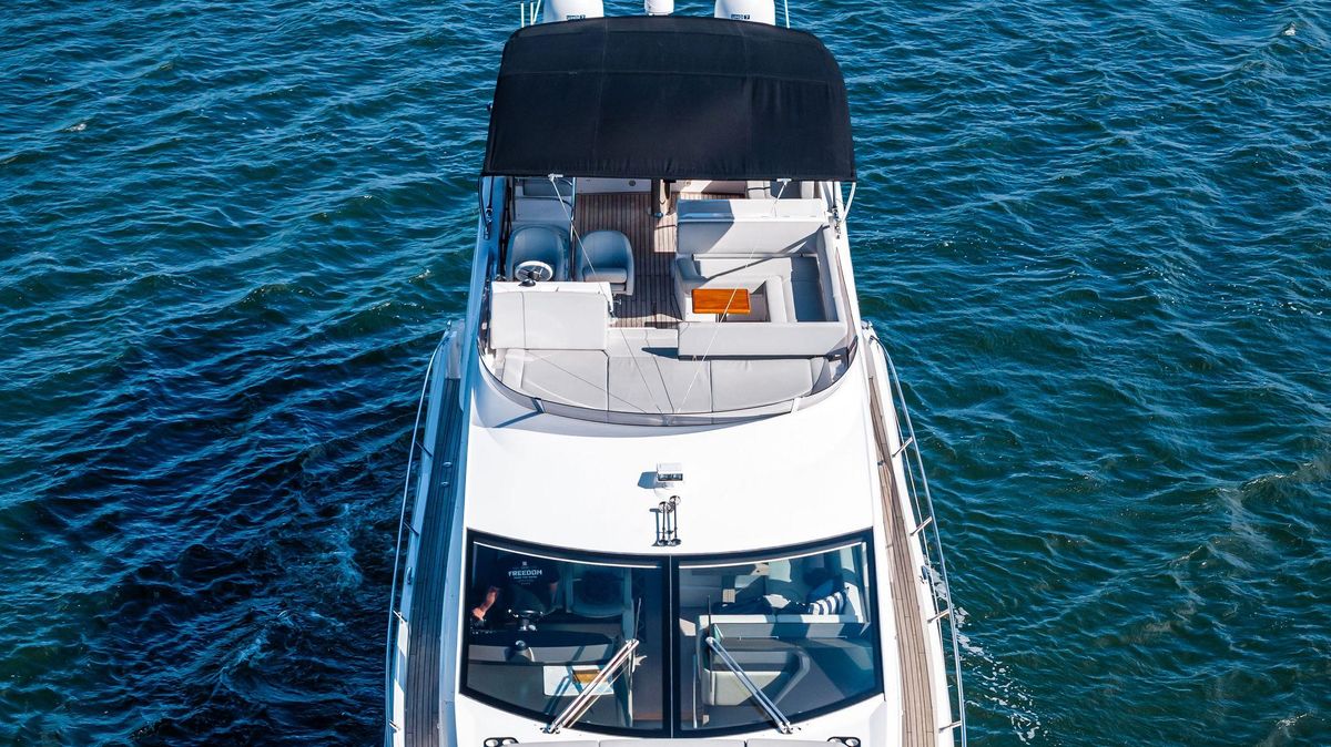 2021 Sunseeker 52 
