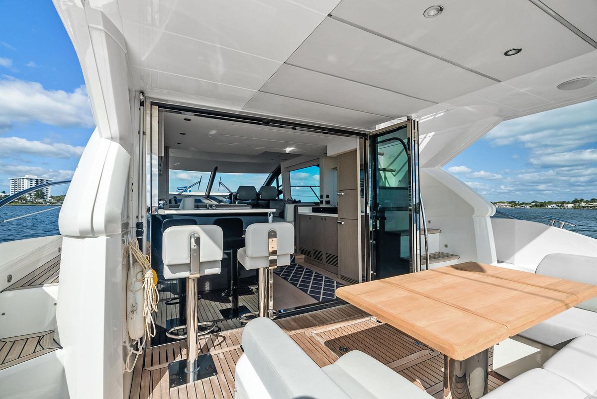 2021 Sunseeker 52 